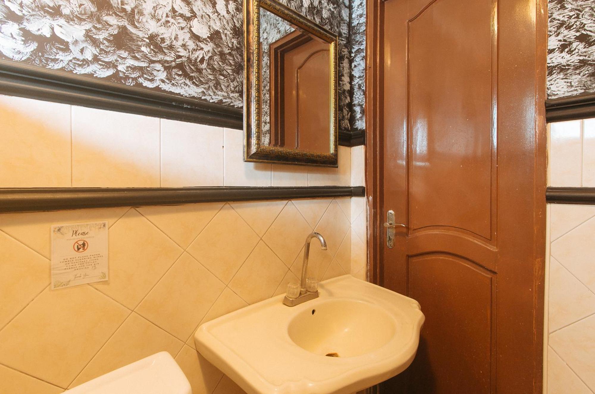 Reddoorz Premium At The Grand Peninsula Suites Balanga Luaran gambar
